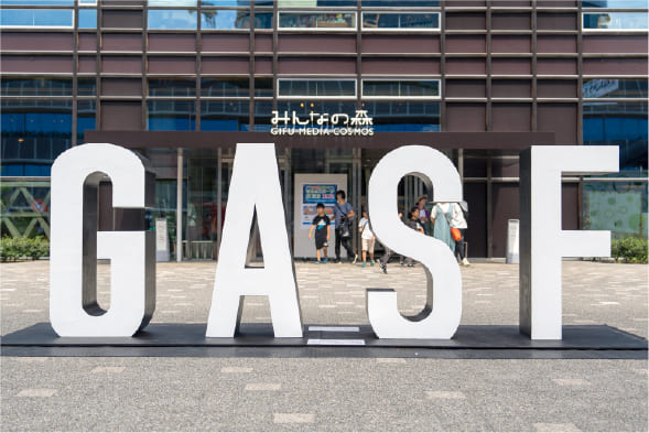 立体切り文字型モニュメント