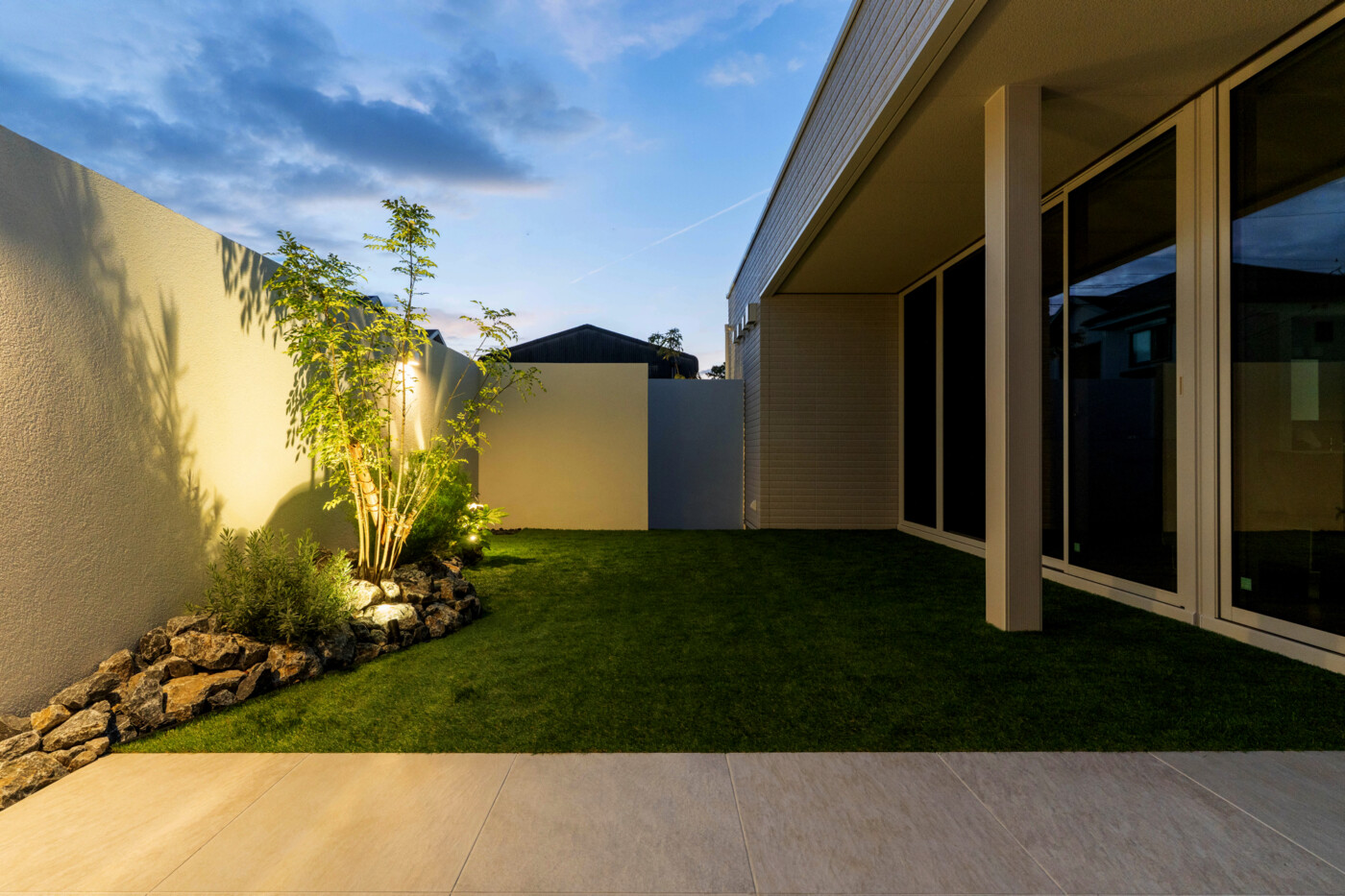 愛知県 グランドアートウォール名古屋（株）Shin-Living Union グランドアートウォール施工イメージ16732_03