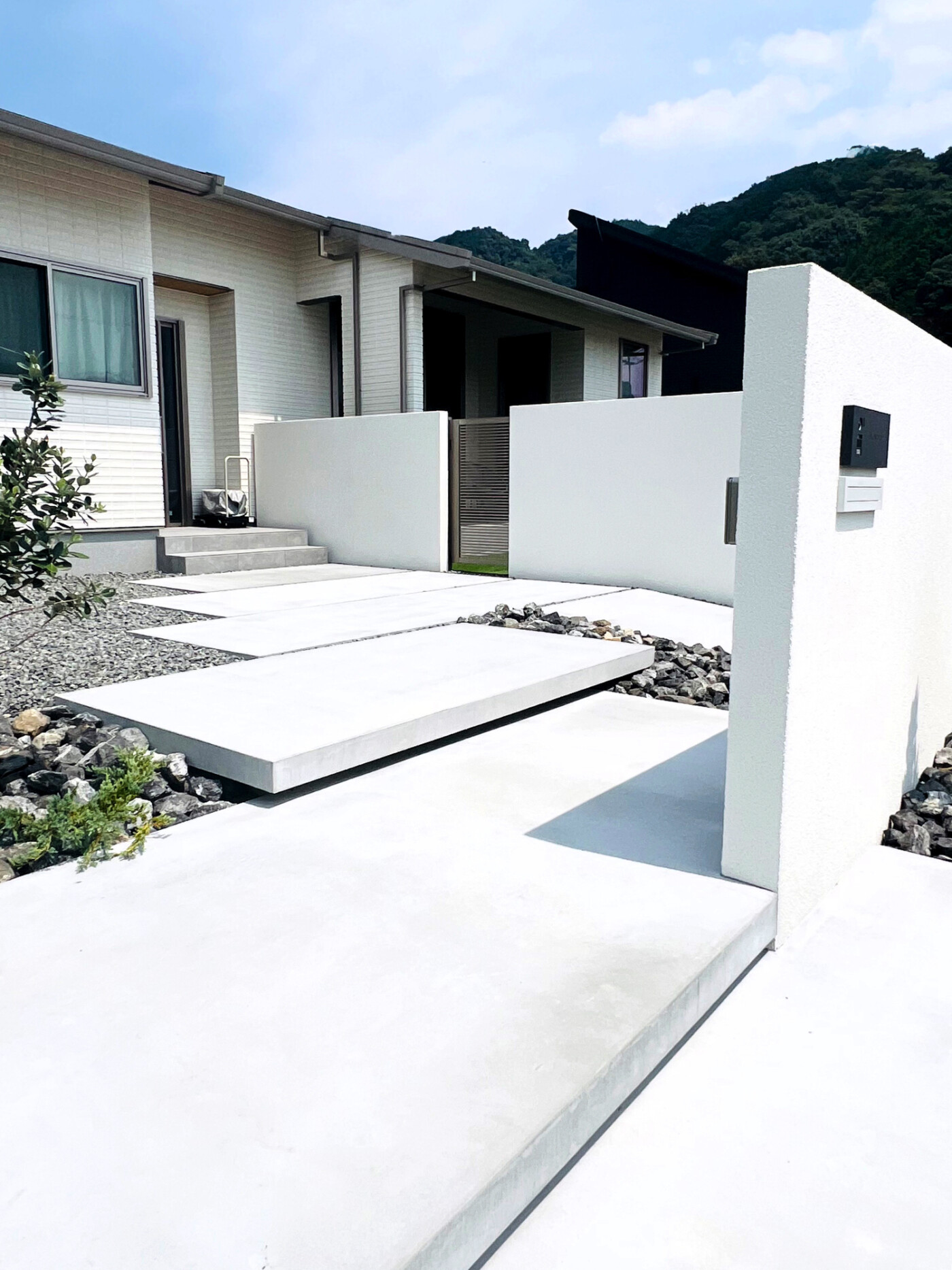 静岡県 Exterior & Garden K.T.U グランドアートウォール施工イメージ16697_04