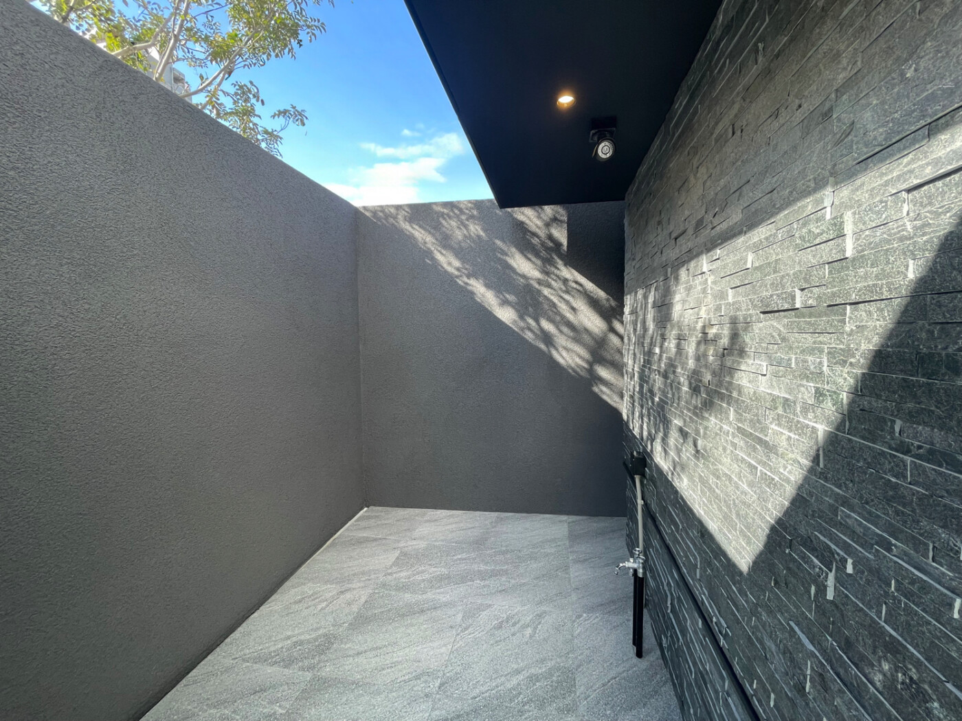 岐阜県 株式会社ワイテック グランドアートウォール施工イメージ17805_08