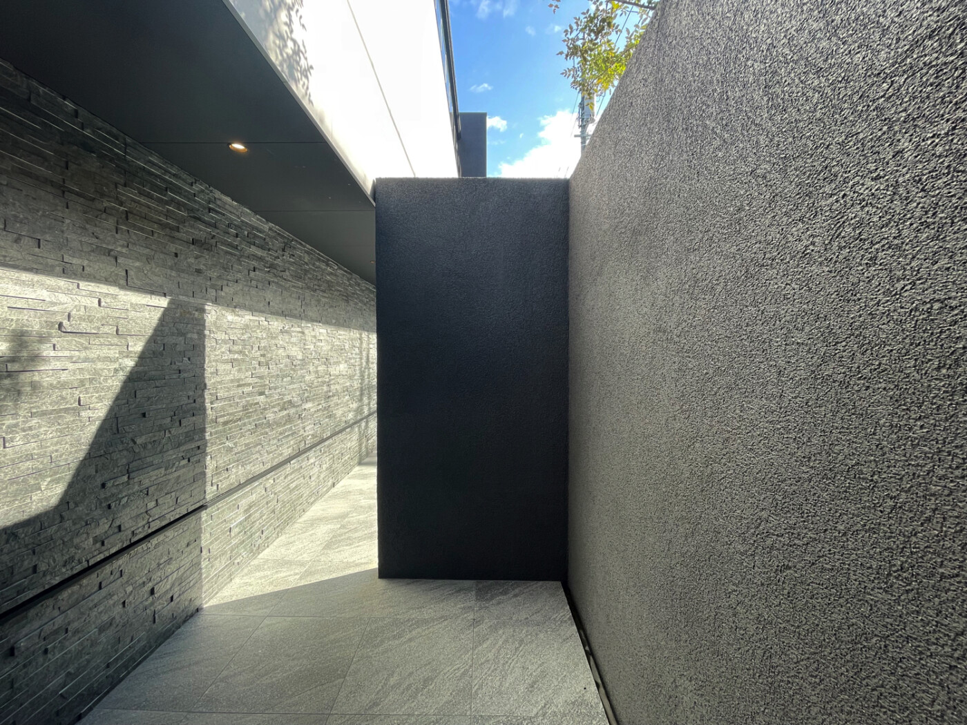 岐阜県 株式会社ワイテック グランドアートウォール施工イメージ17805_09