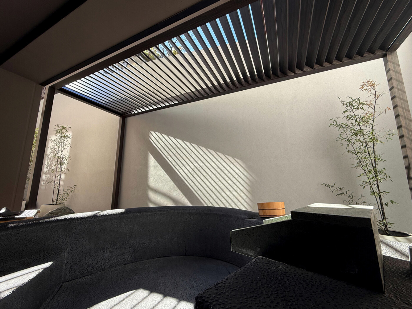 静岡県 GAW沼津 BIGGWEEDY グランドアートウォール施工イメージ17892_02